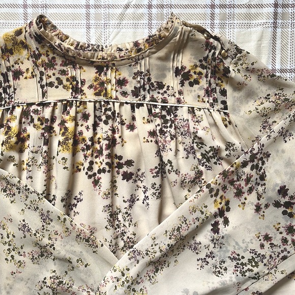 Wilfred Lourdes Blouse - Picture 2 of 6